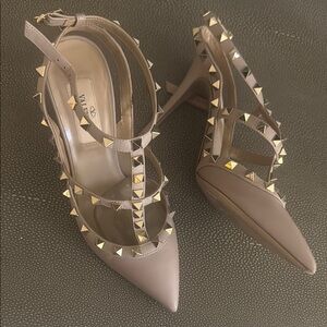 Valentino Garavani Tan Studded Slingback Heels